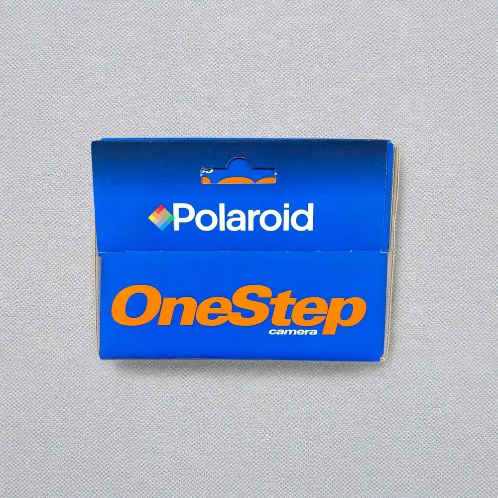 Polaroid OneStep 600 Instant Film Camera New in Box Sealed Close Up Lens Flash